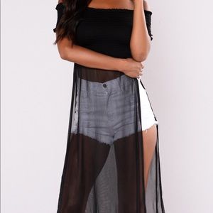 Crop top with chiffon bottom